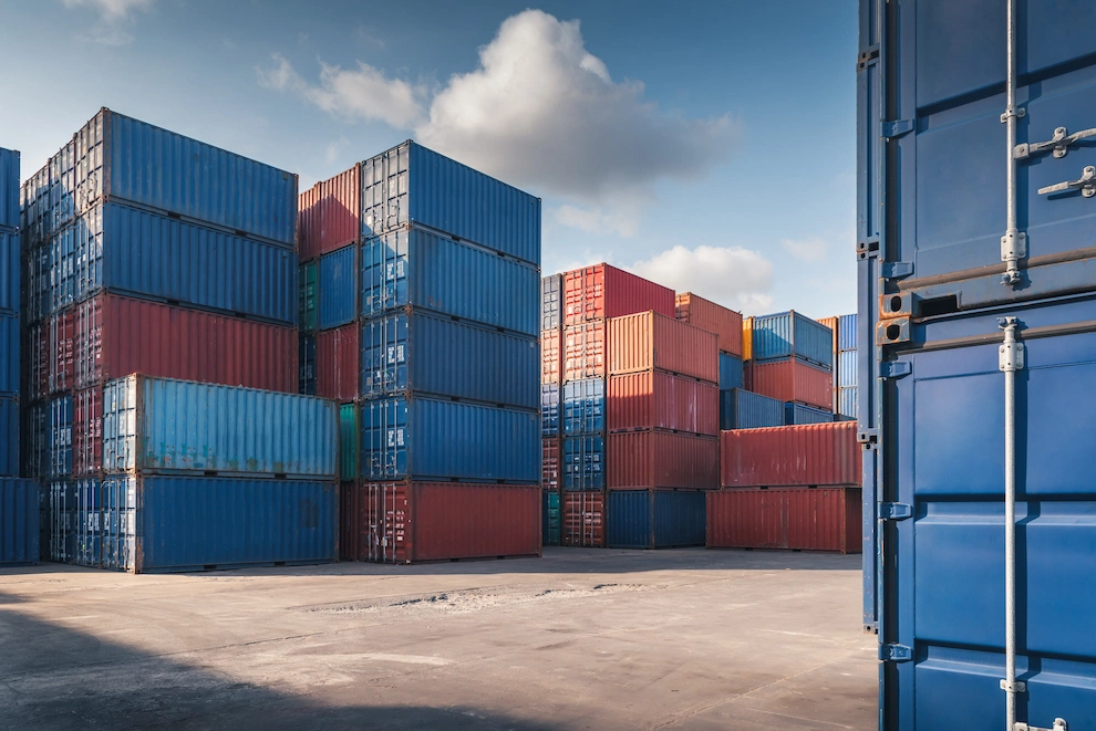 Differences Between Temporary Storage and Bonded Warehouse